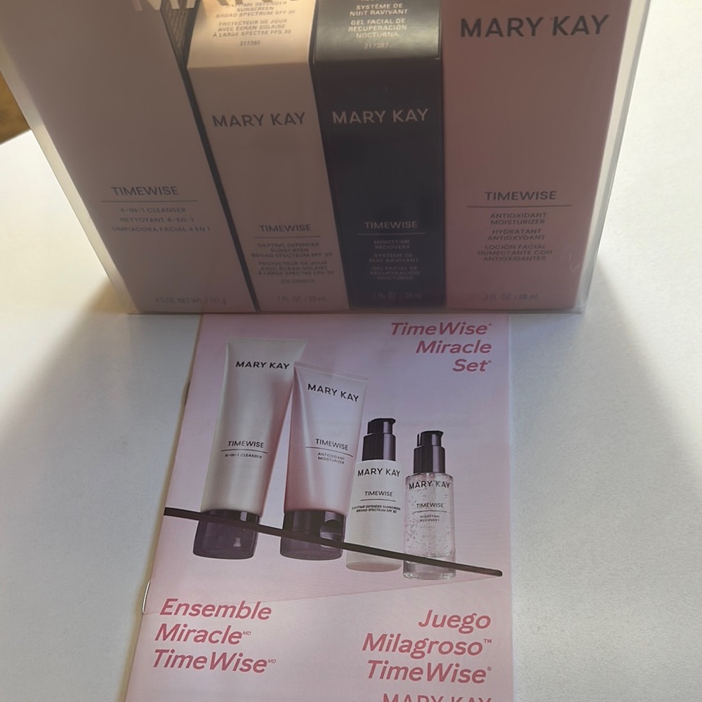 Mary Kay Skin Care Miracle Set